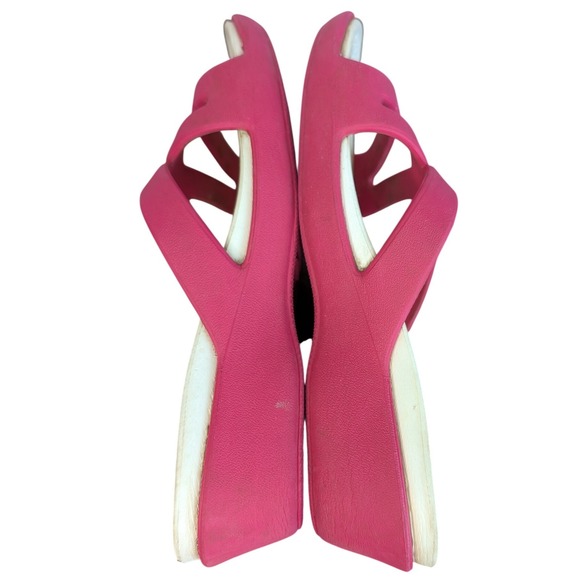 Crocs Women's 7 Used Pink Strappy Low Wedge Heel Slip On Sandals - Picture 4 of 5